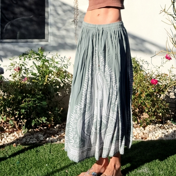Gypsy Skirt - Picture 2 of 10